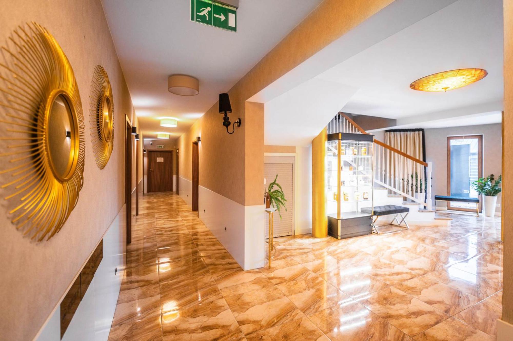 Promocje Amber Park Spa Ниешорце Екстериор снимка